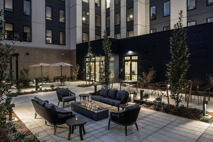 Terrace/Patio 44 of 48