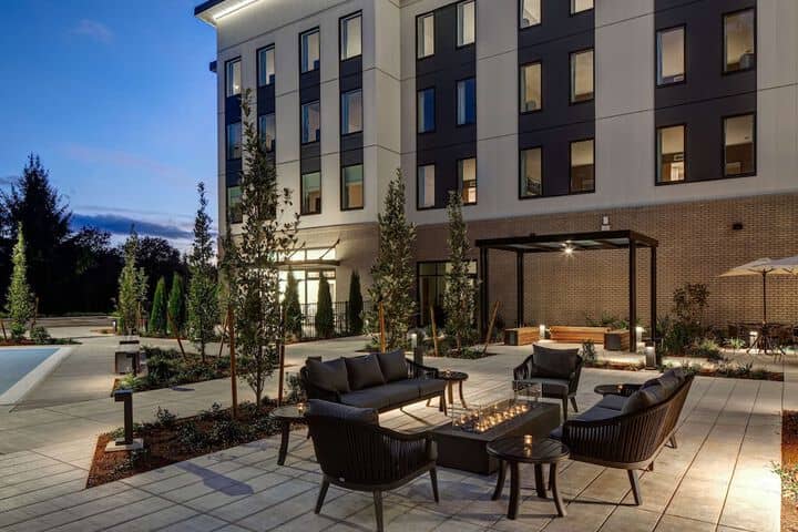Terrace/Patio 43 of 48